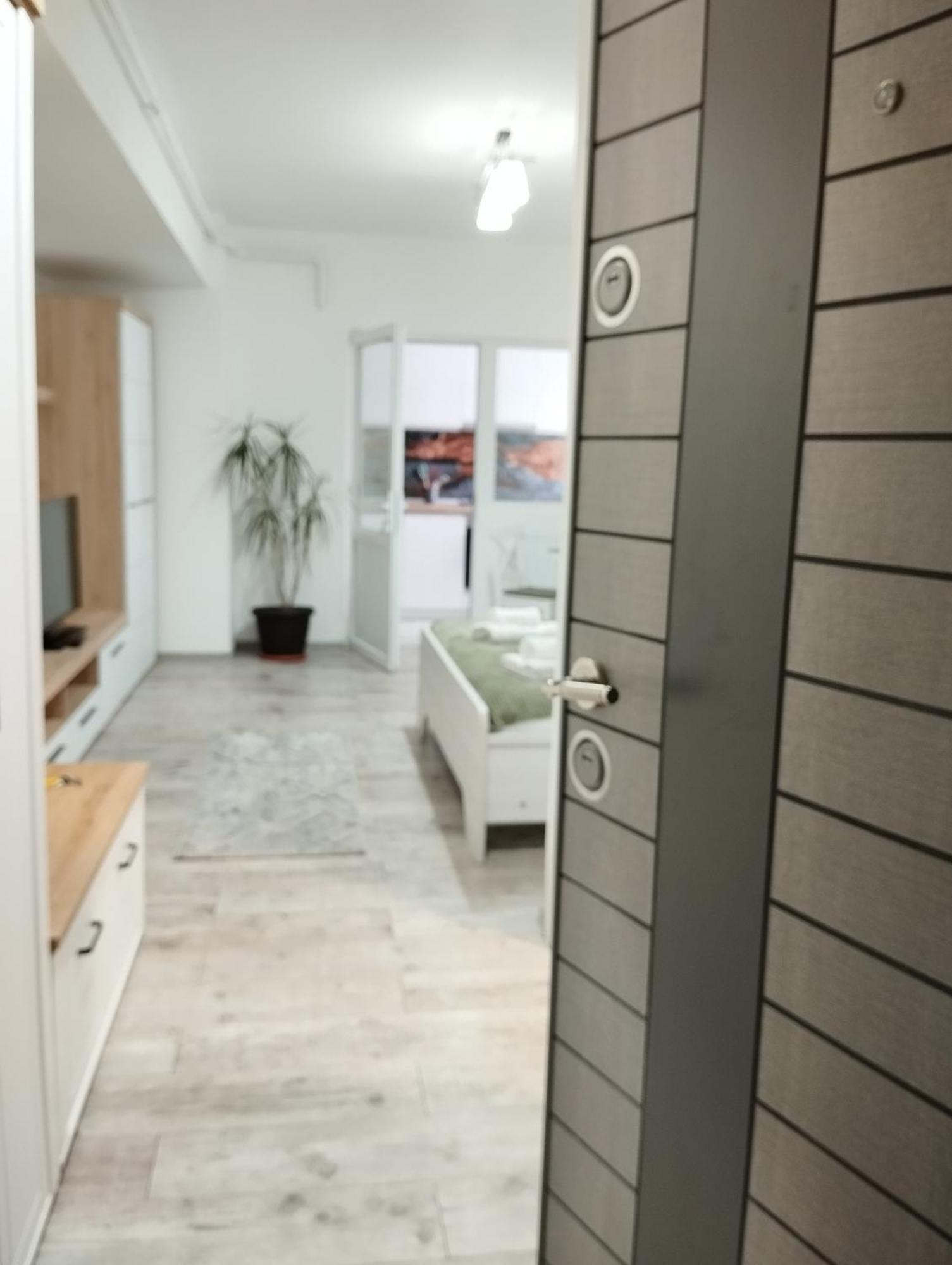 Amber Studio Craiova Eksteriør bilde